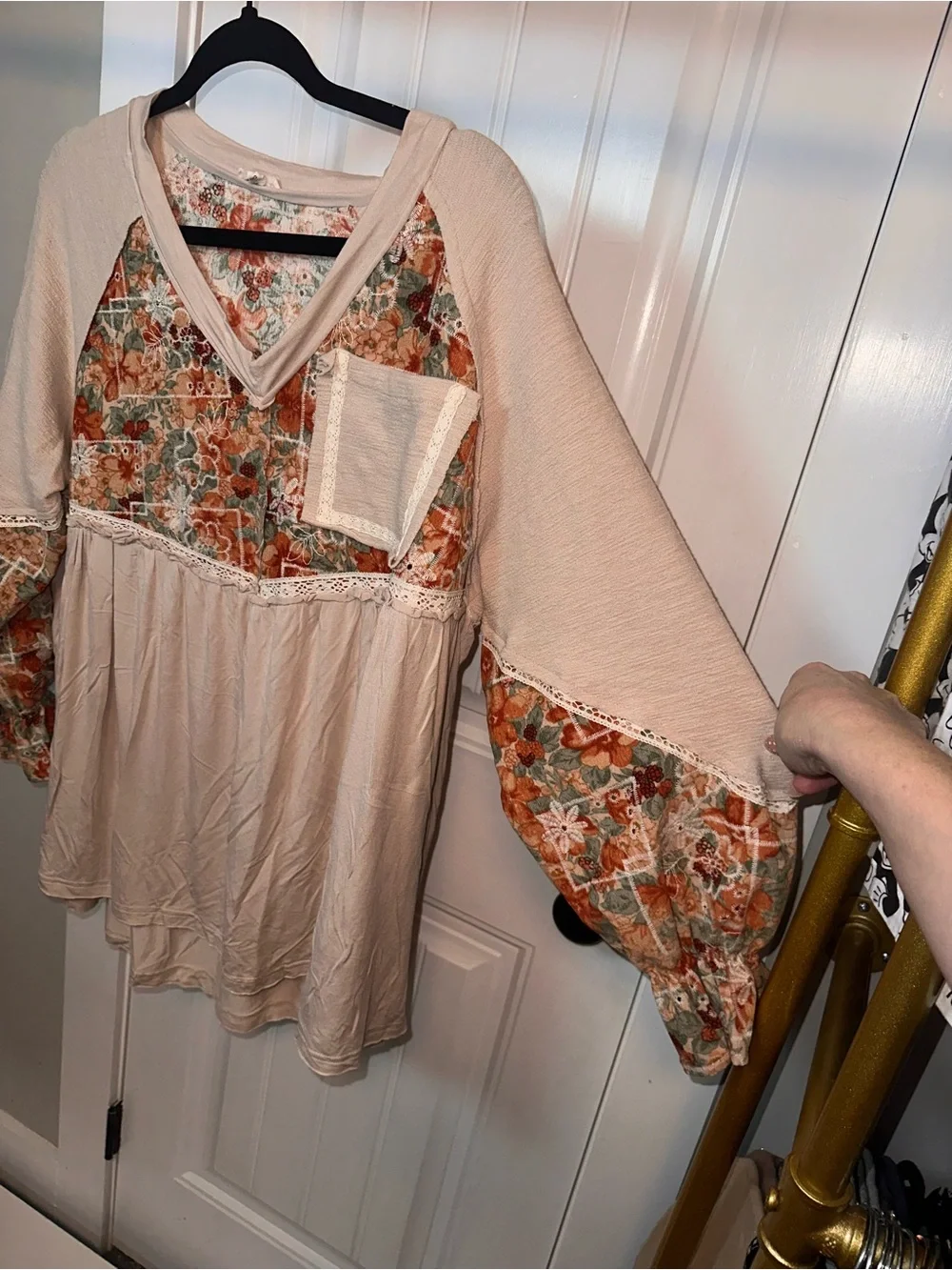 POL Size Small Oversized Boho Floral Patchwork V-Neck Tunic Top - Beige